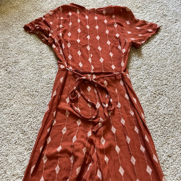 Blue Blush Women’s Size Medium Rust Cropped Jumpsuit Short Sleeve Bohemian - Picture 9 of 10